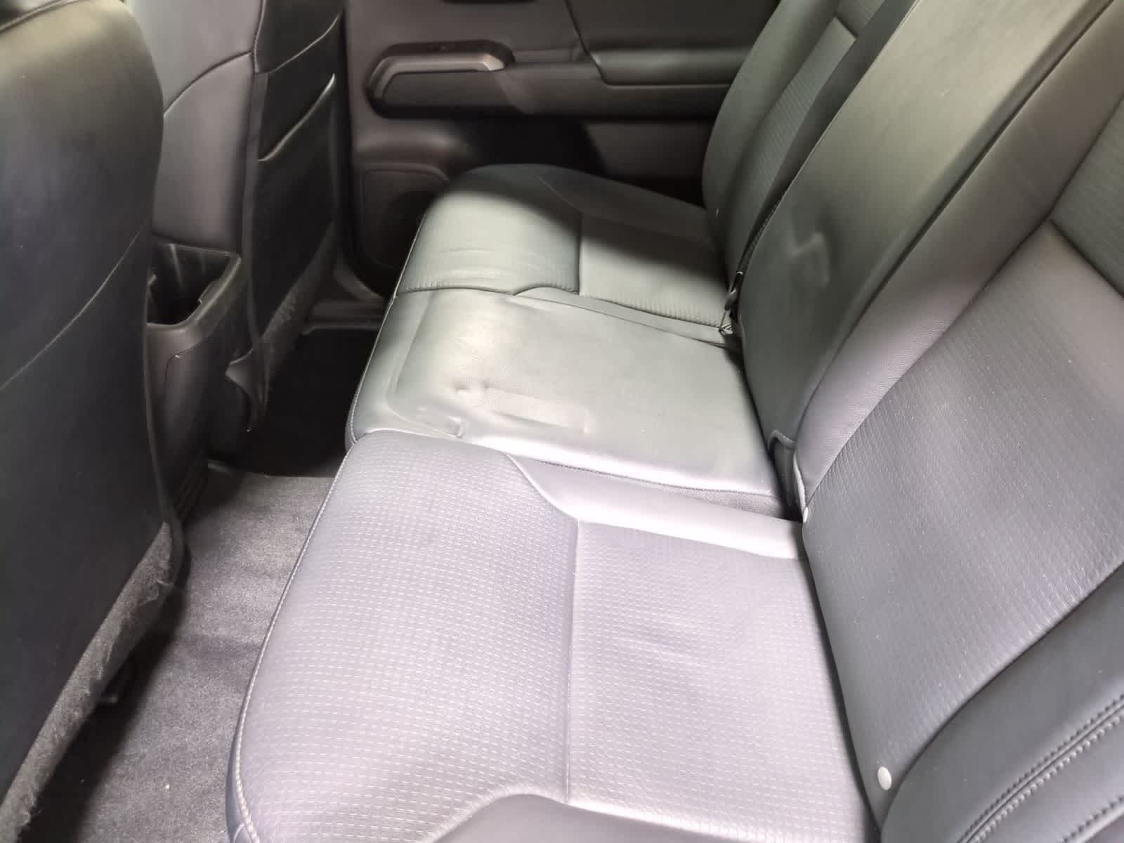 Thumbnail: 2022 Toyota Tacoma - 20