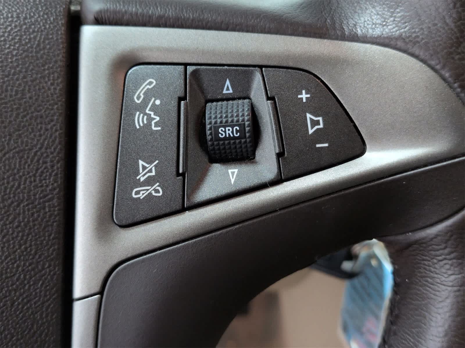 Thumbnail: 2013 Buick LaCrosse - 24