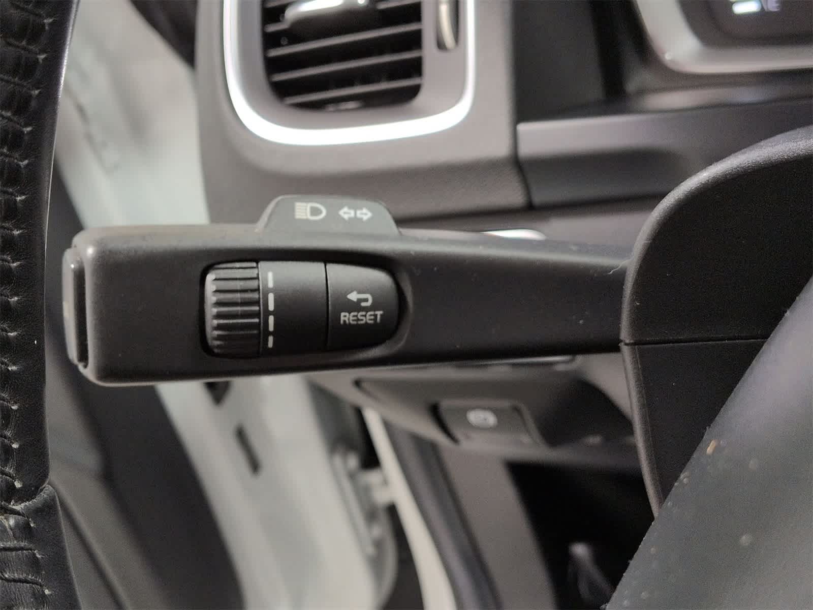 Thumbnail: 2017 Volvo S60 - 29