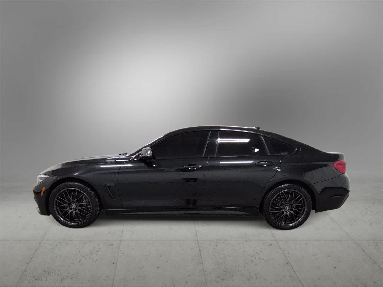 Thumbnail: 2018 BMW 4 Series - 5