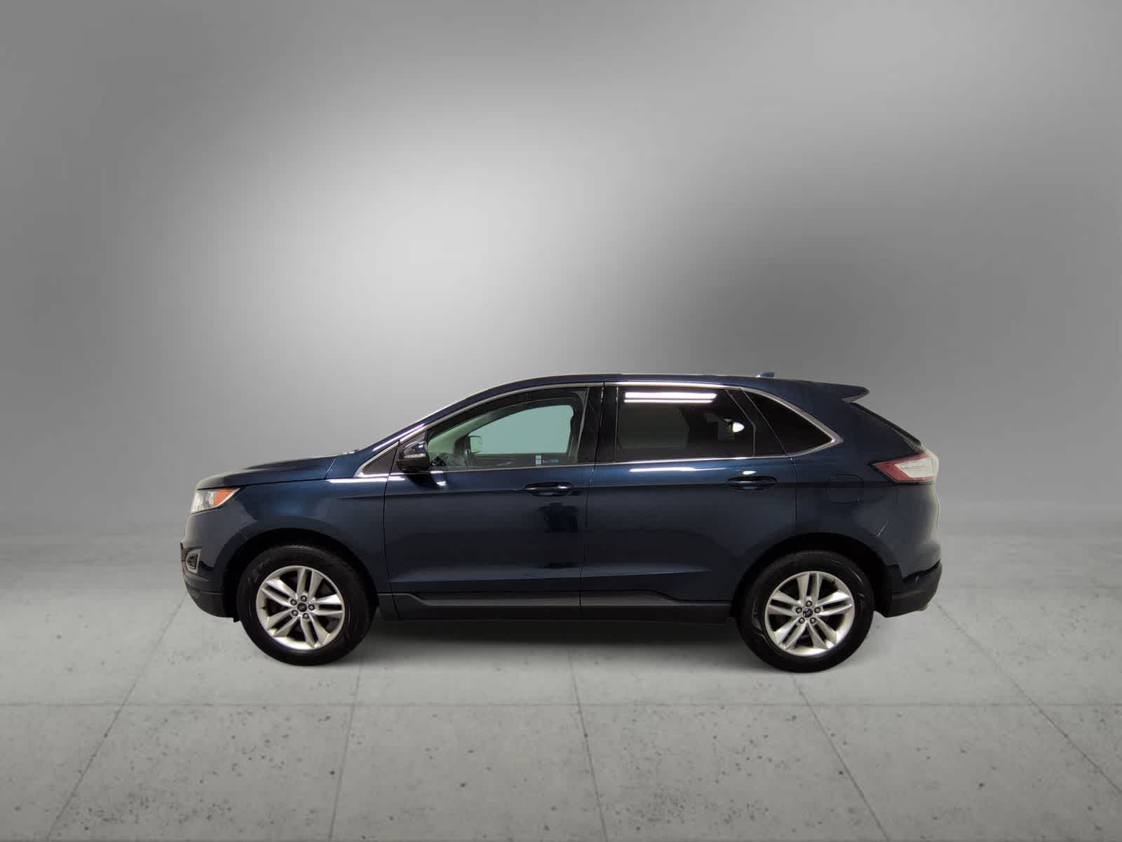 Thumbnail: 2017 Ford Edge - 5