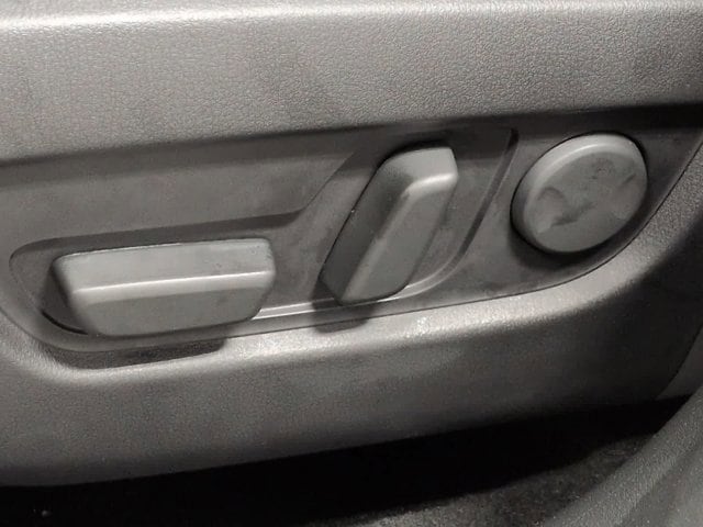 Thumbnail: 2026 Mazda CX-70 - 18