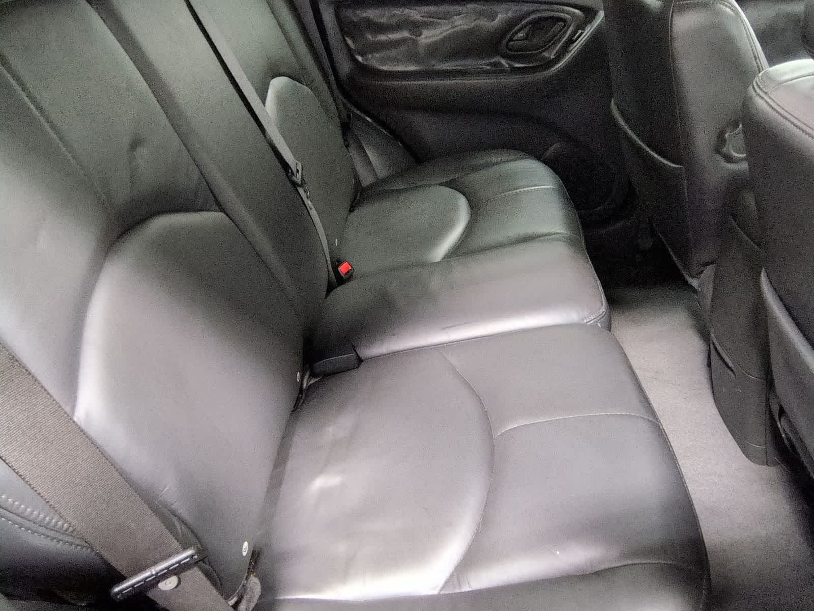 Thumbnail: 2005 Mazda Tribute - 22