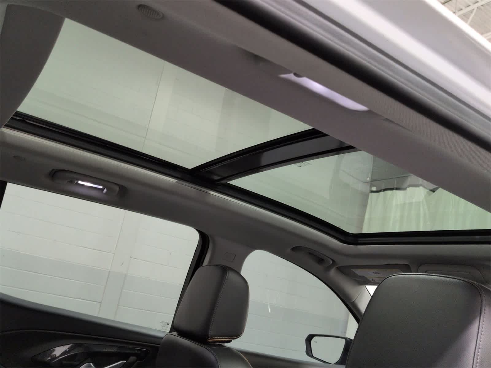 Thumbnail: 2022 GMC Terrain - 23