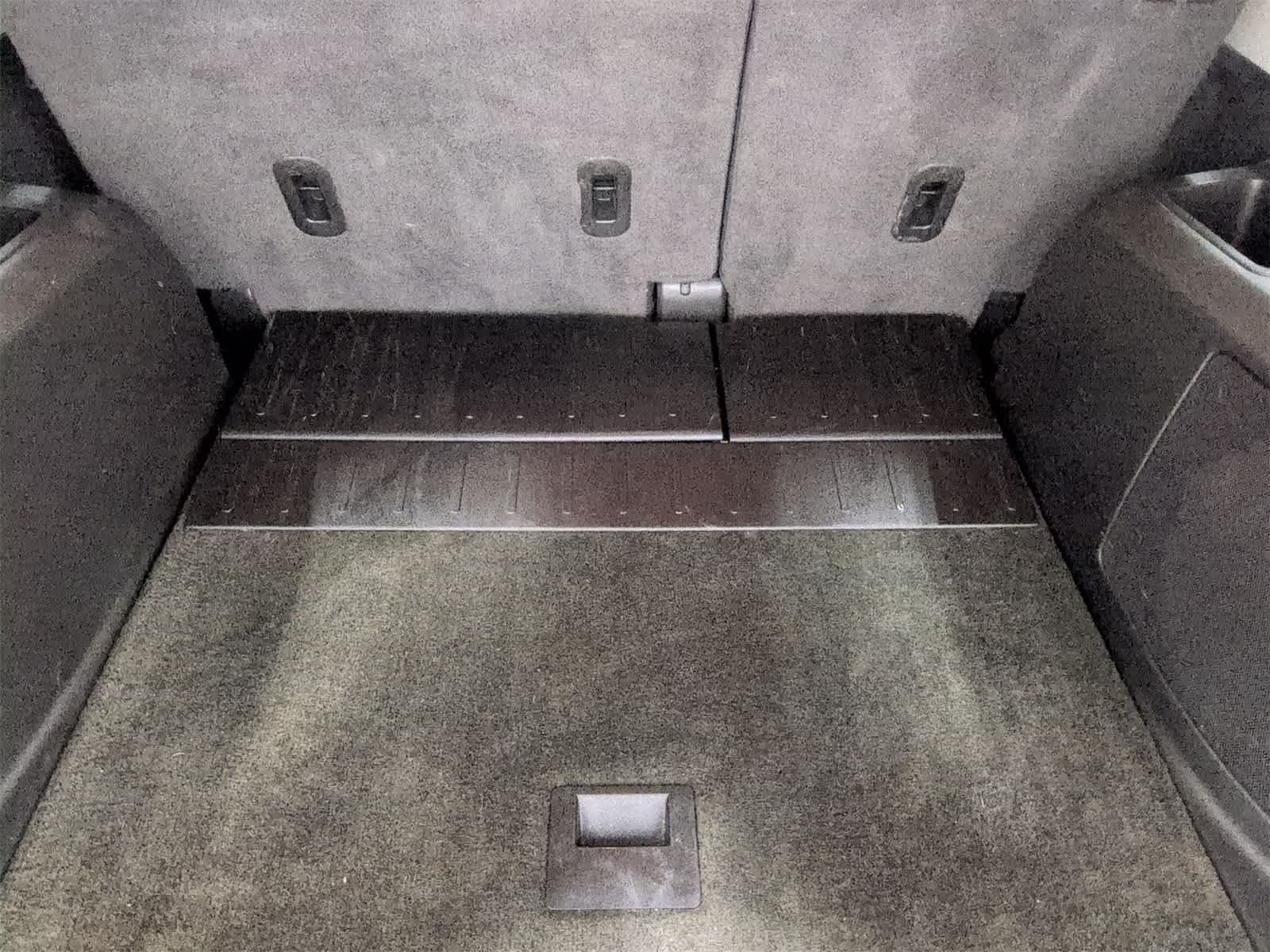 Thumbnail: 2011 GMC Terrain - 34