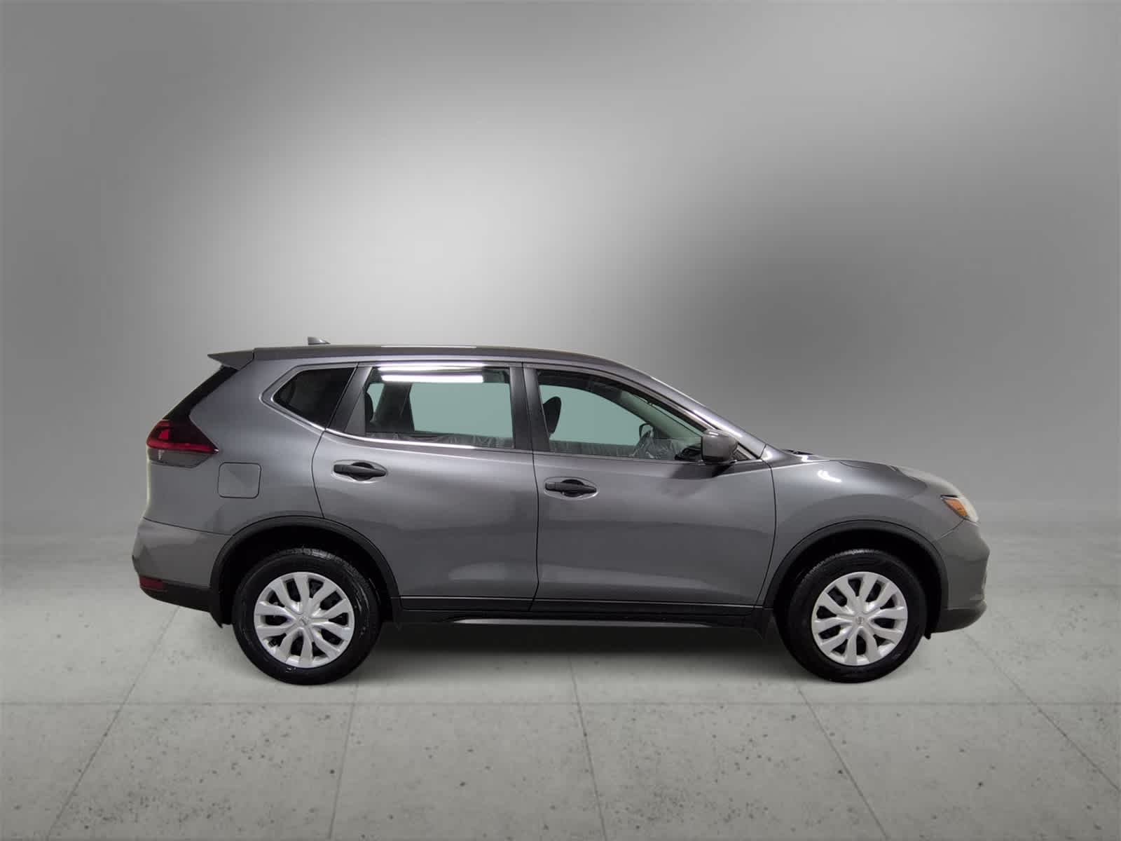 Thumbnail: 2018 Nissan Rogue - 9