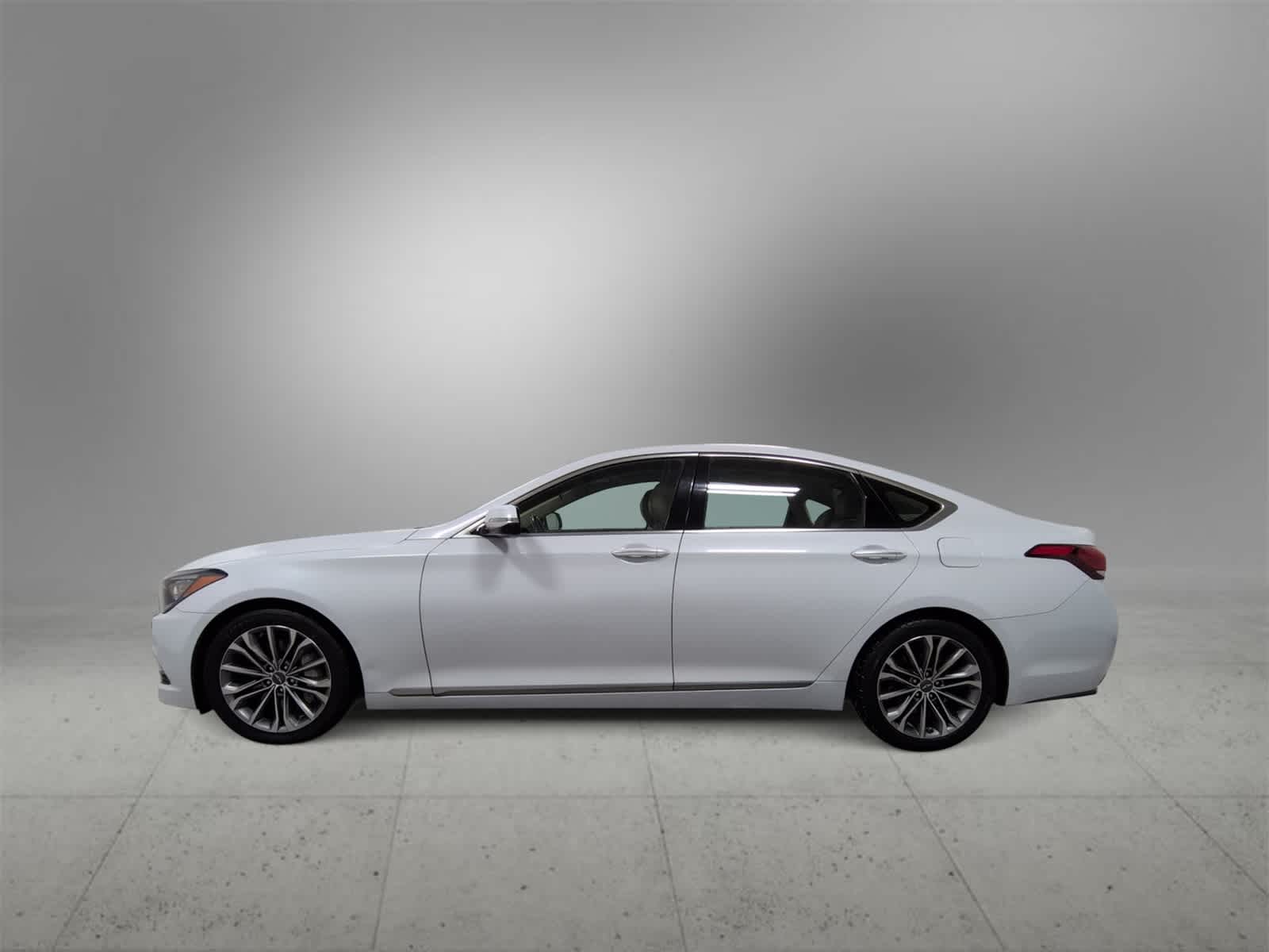 Thumbnail: 2015 Hyundai Genesis - 5