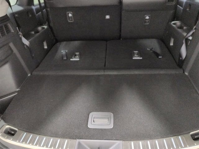 Thumbnail: 2026 Mazda CX-90 - 37