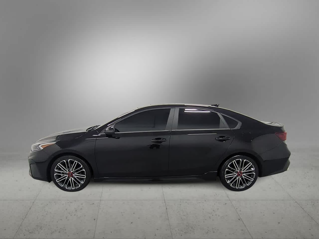 Thumbnail: 2022 Kia Forte - 5