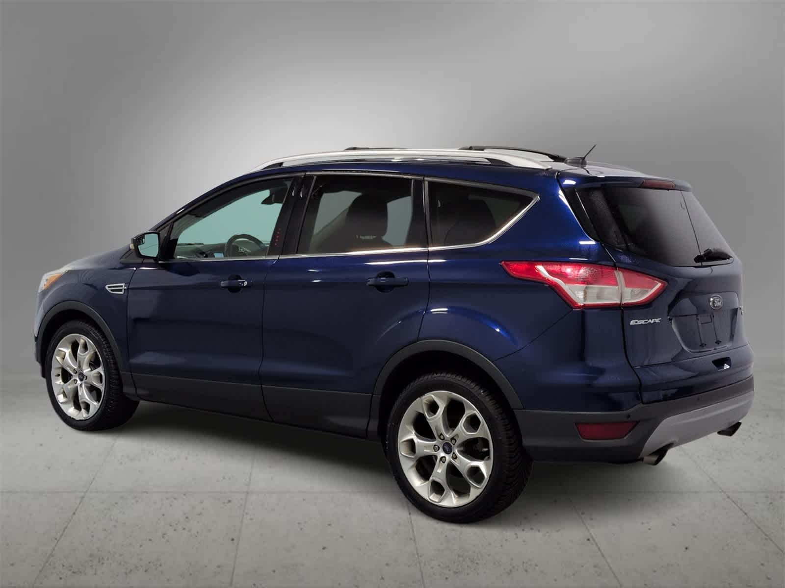 Thumbnail: 2013 Ford Escape - 6