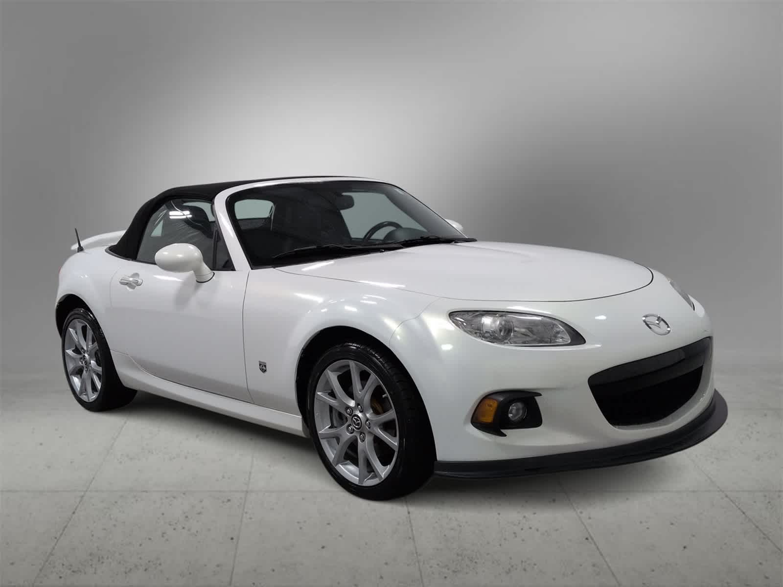Thumbnail: 2013 Mazda MX-5 Miata - 2