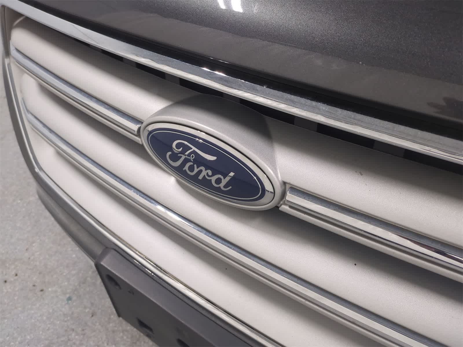 Thumbnail: 2019 Ford Escape - 12