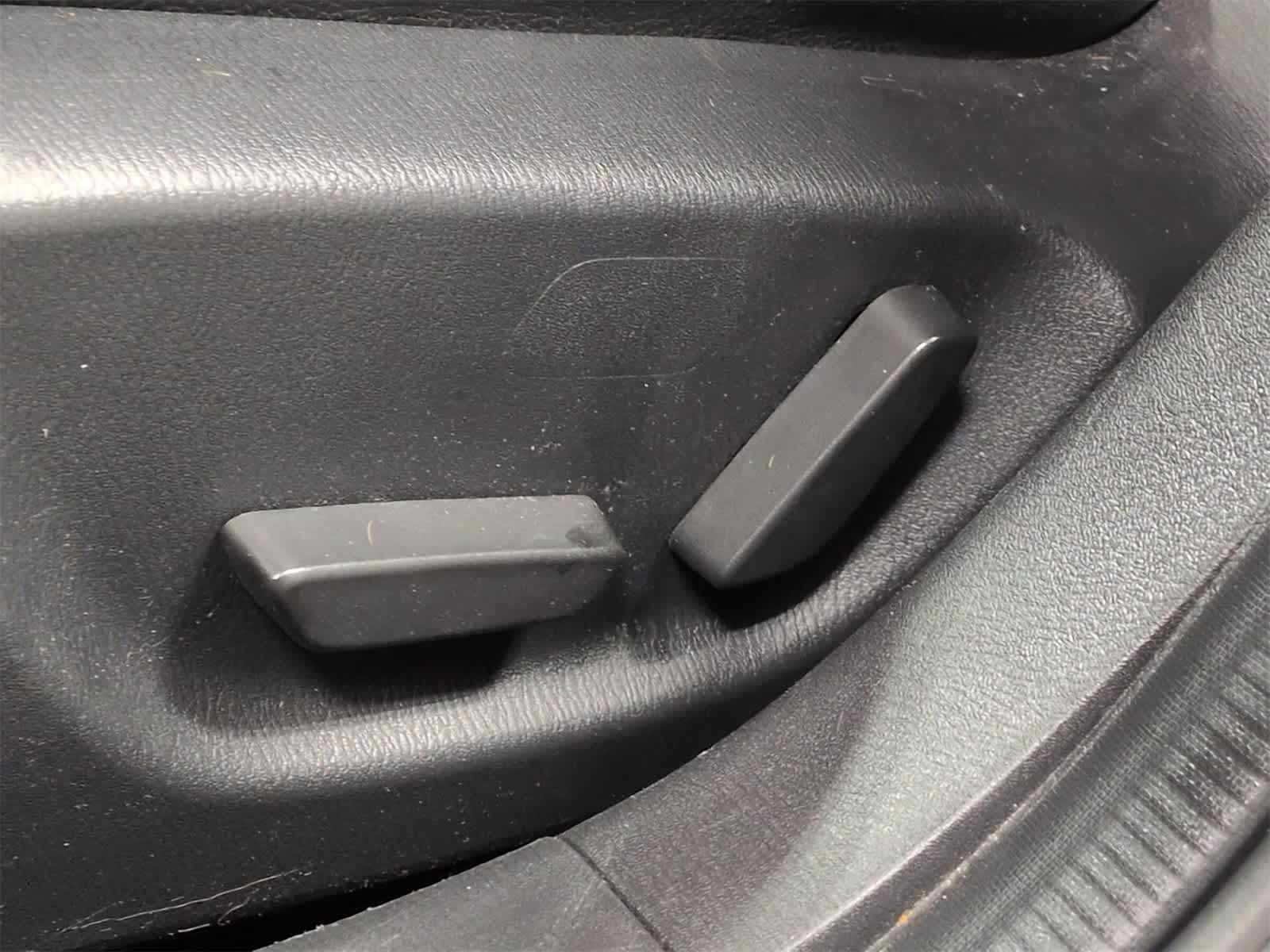 Thumbnail: 2015 Mazda Mazda6 - 18