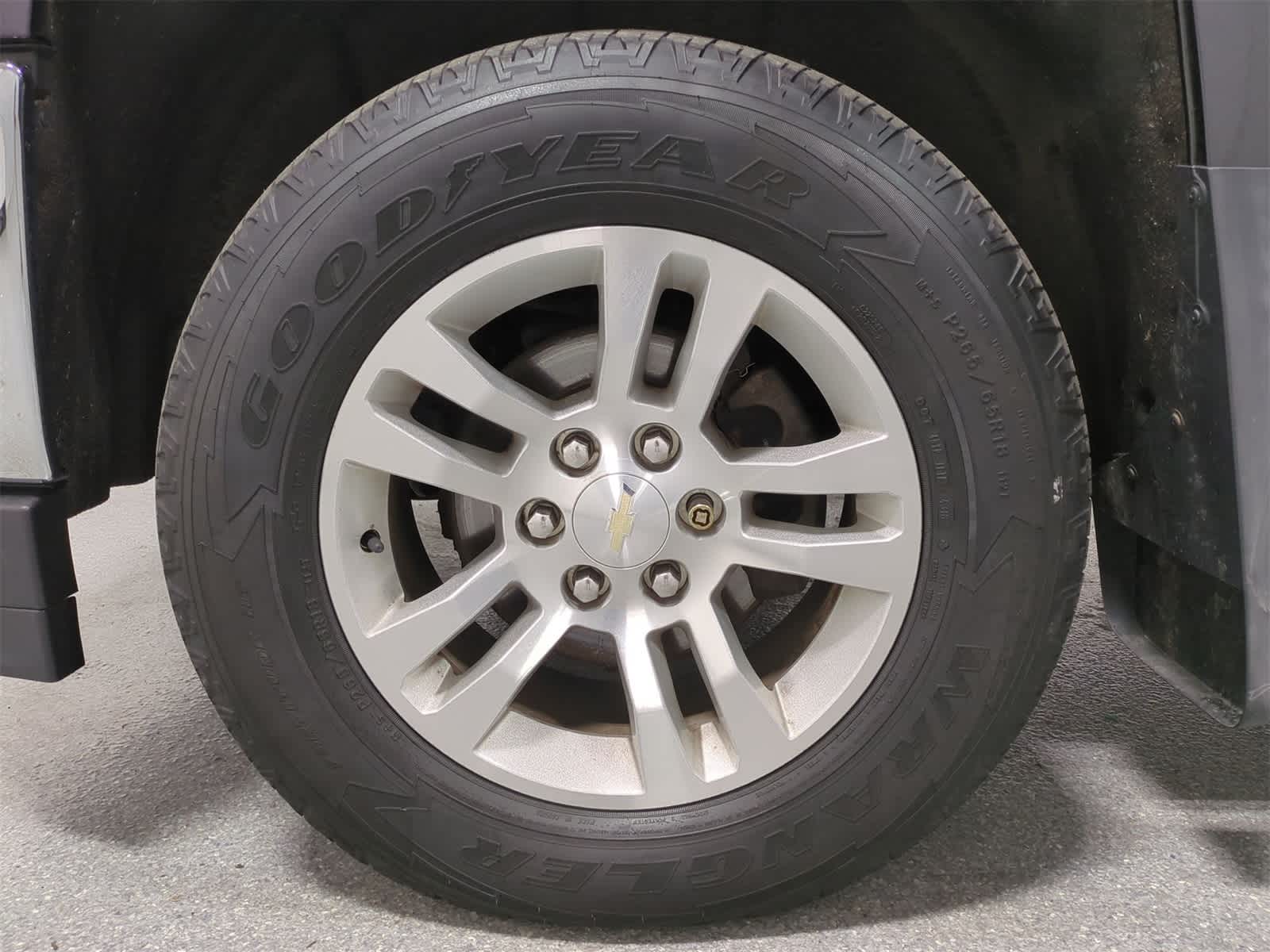 Thumbnail: 2016 Chevrolet Silverado 1500 - 14
