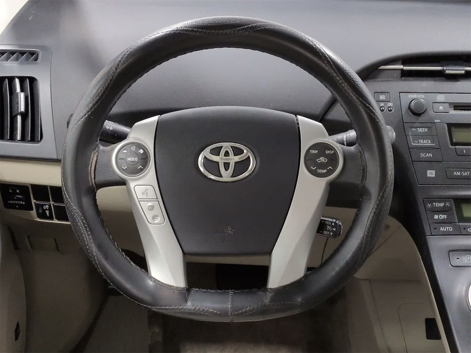 Thumbnail: 2011 Toyota Prius - 22