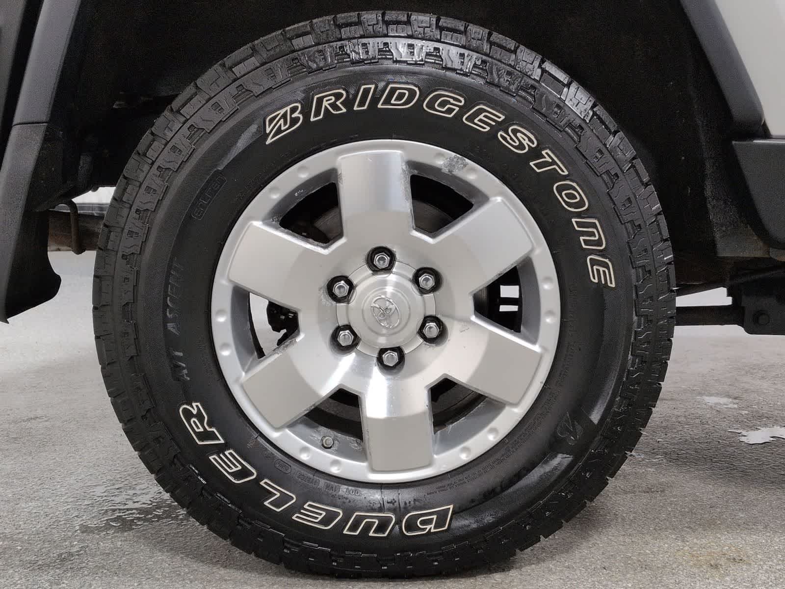 Thumbnail: 2008 Toyota FJ Cruiser - 13