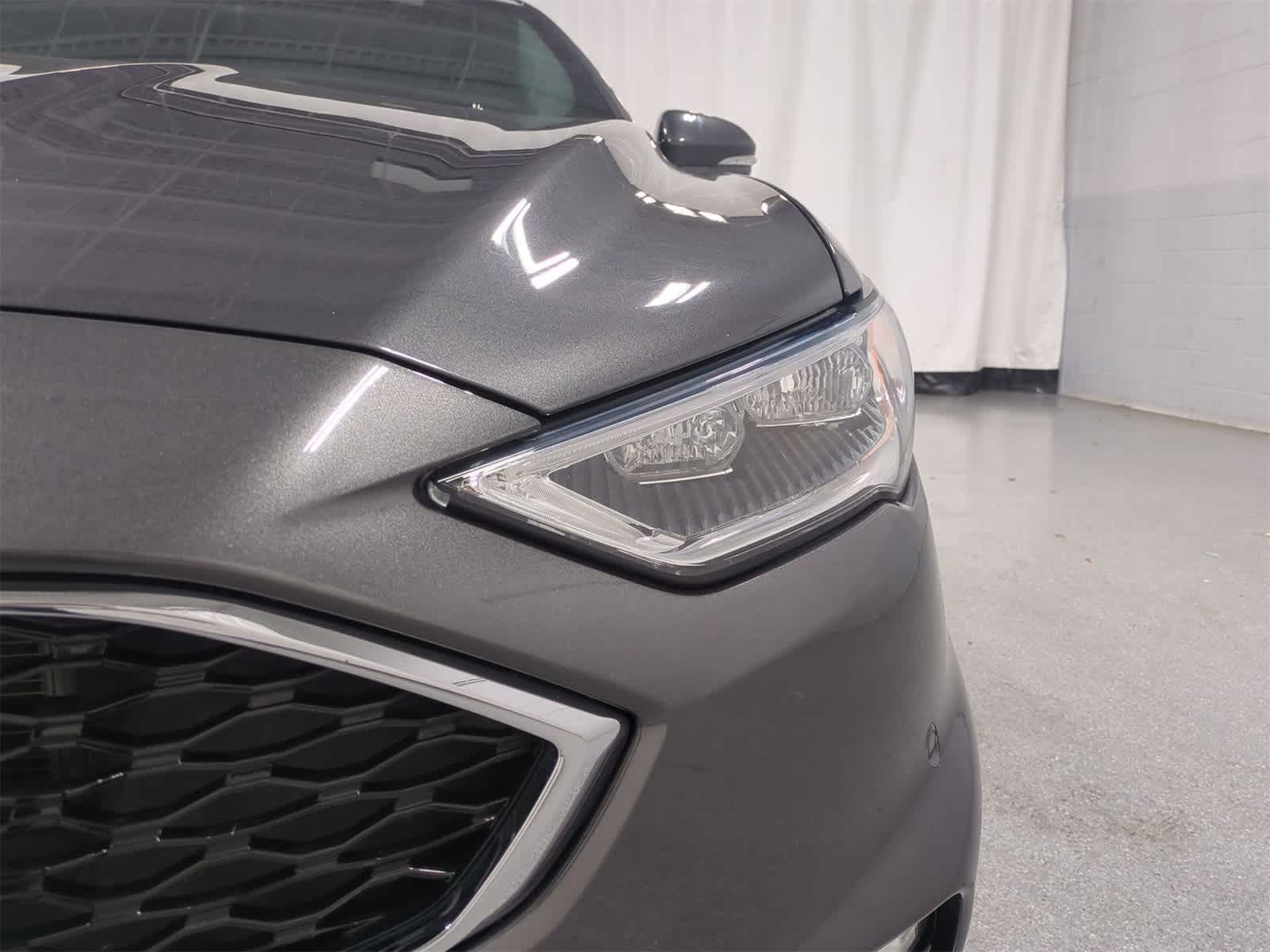 Thumbnail: 2019 Ford Fusion - 11