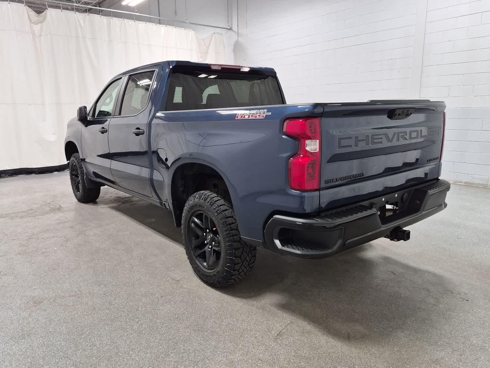 Thumbnail: 2022 Chevrolet Silverado 1500 - 12