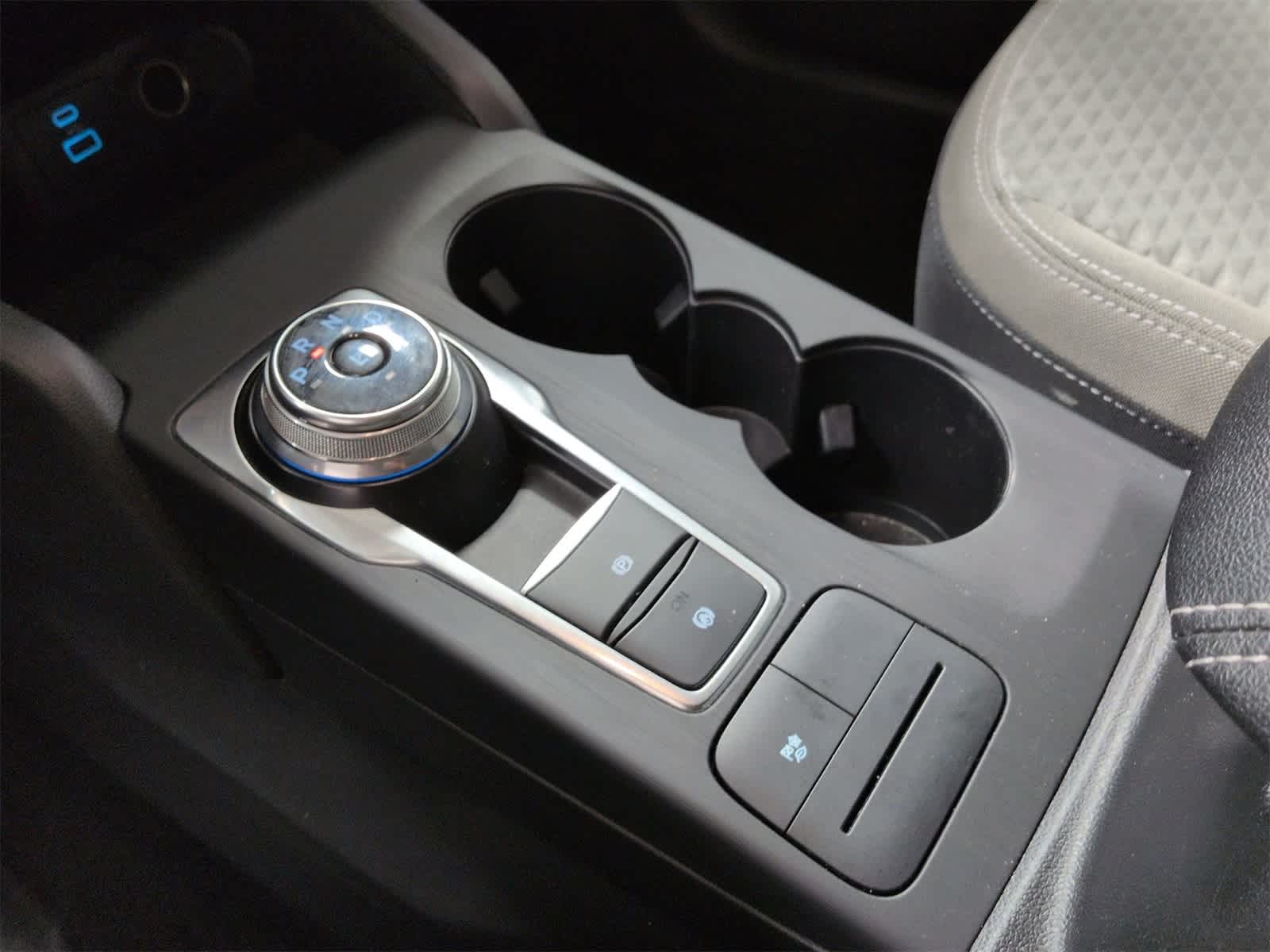 Thumbnail: 2021 Ford Escape - 31