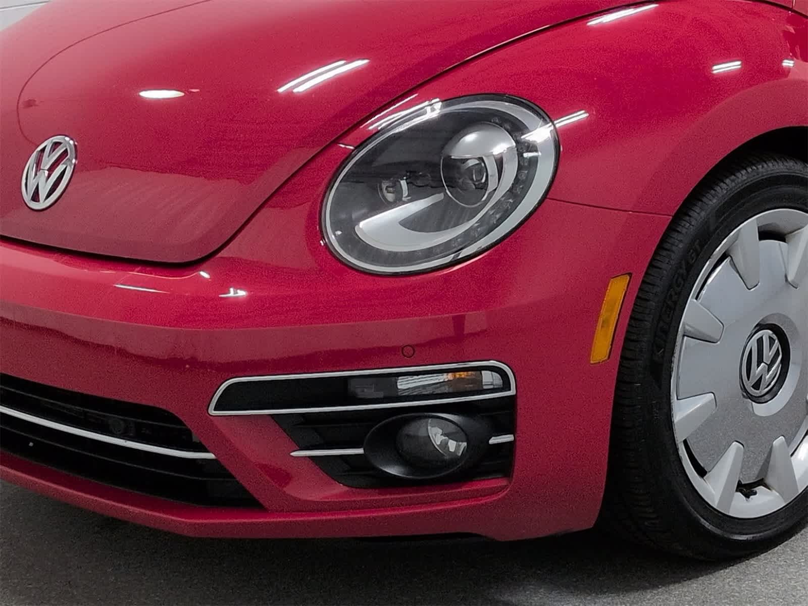 Thumbnail: 2019 Volkswagen Beetle - 11