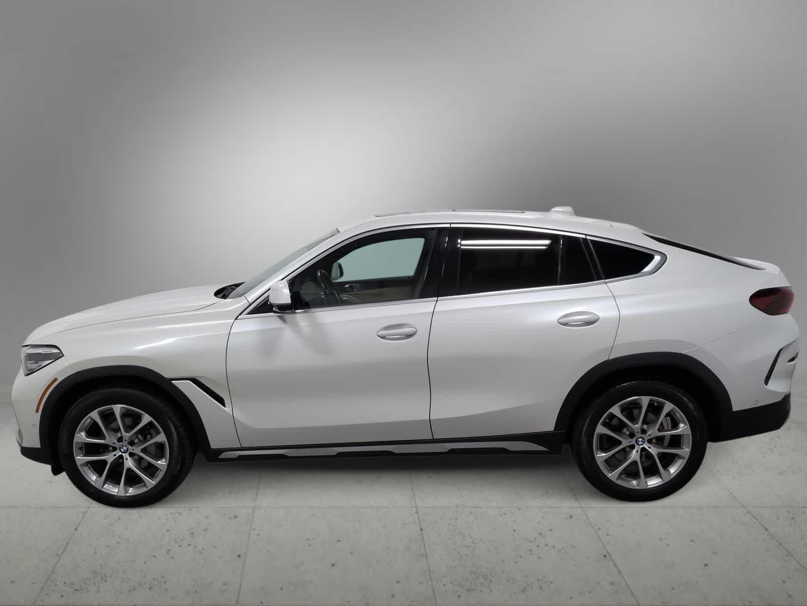Thumbnail: 2022 BMW X6 - 5