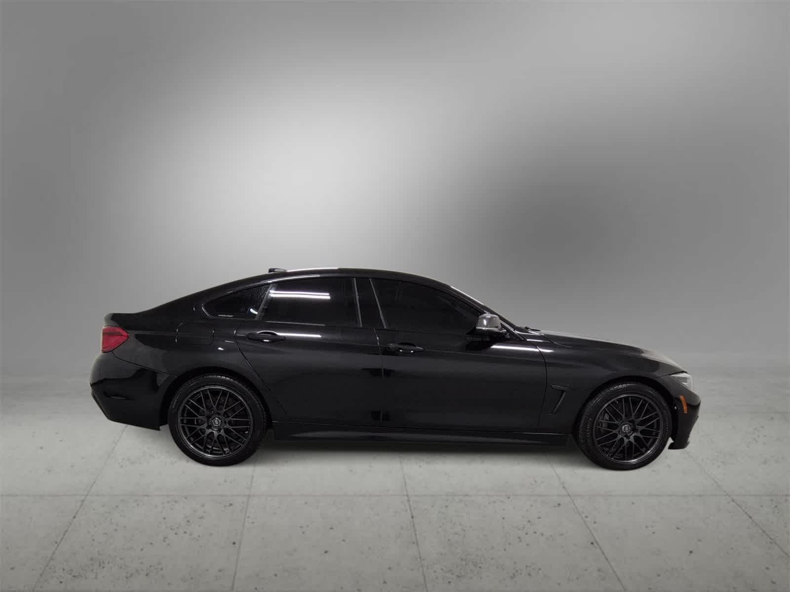 Thumbnail: 2018 BMW 4 Series - 9