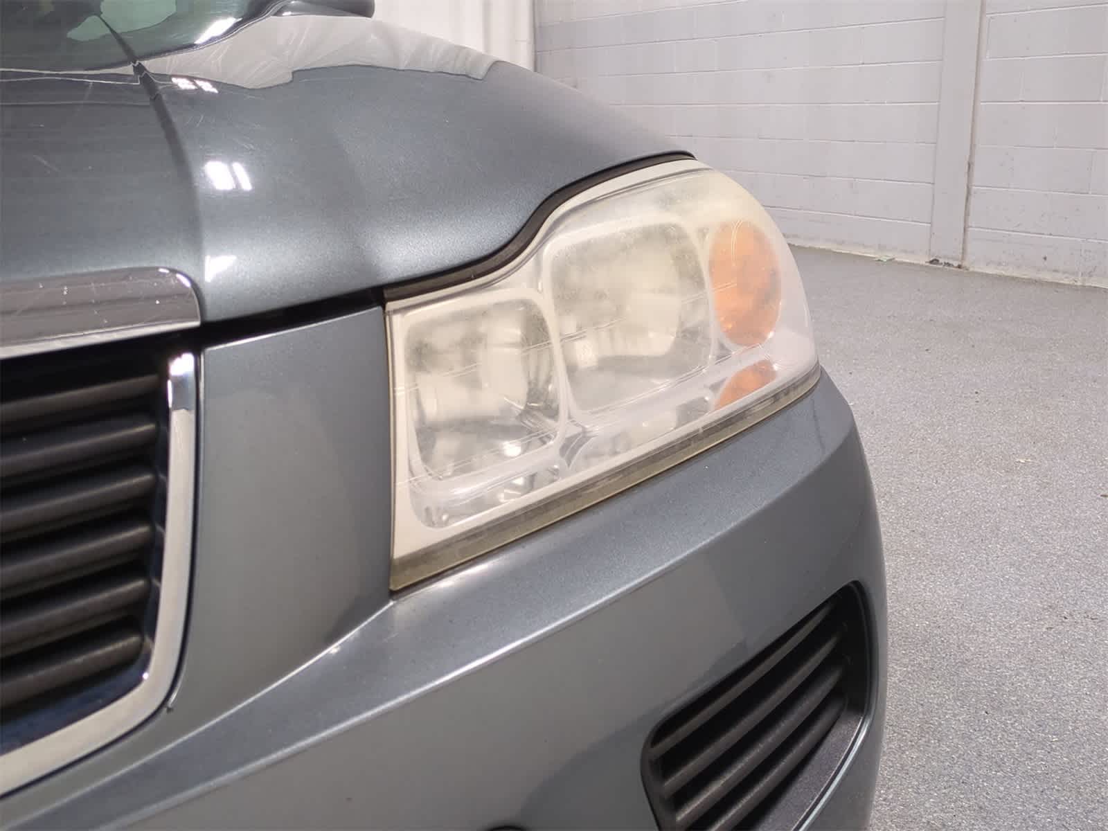Thumbnail: 2006 Saturn VUE - 11