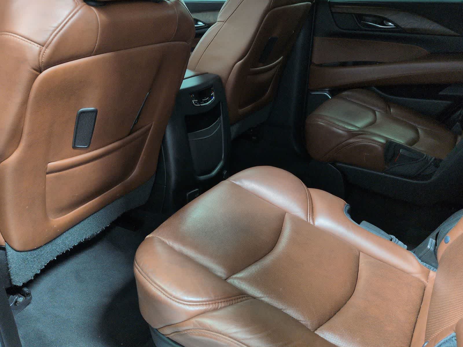 Thumbnail: 2018 Cadillac Escalade - 18