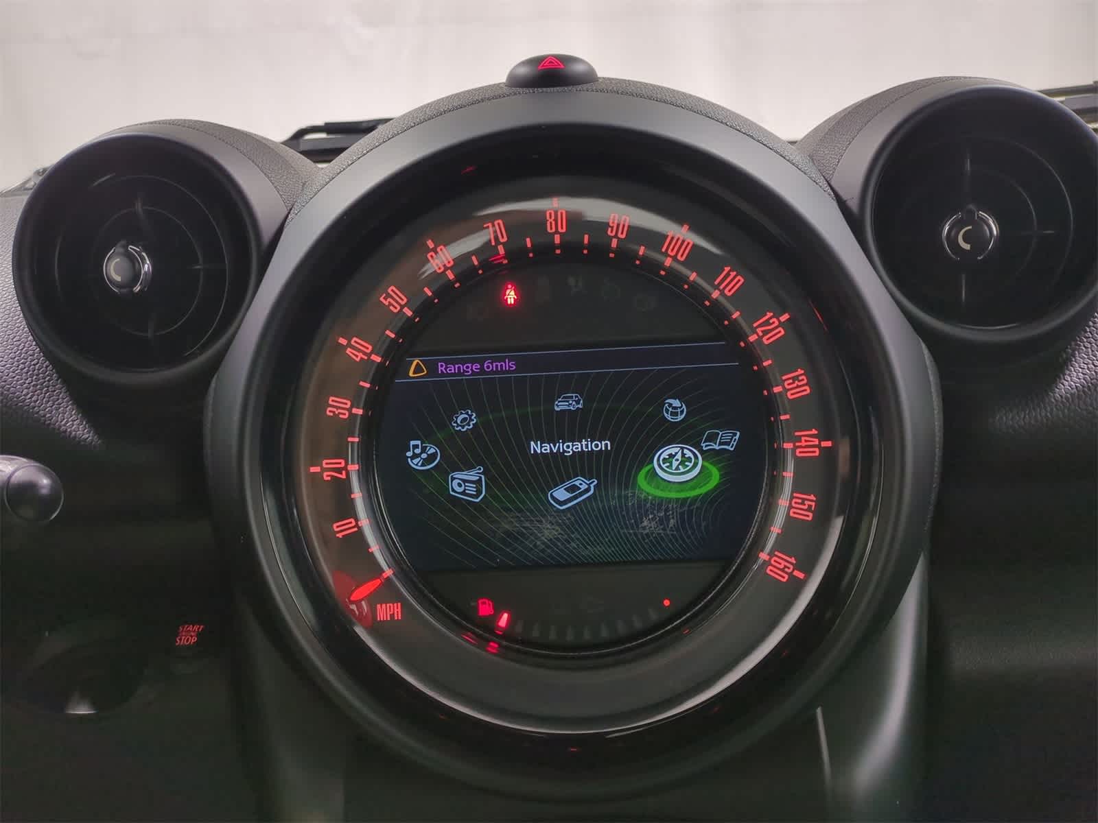 Thumbnail: 2016 MINI Cooper Countryman - 30