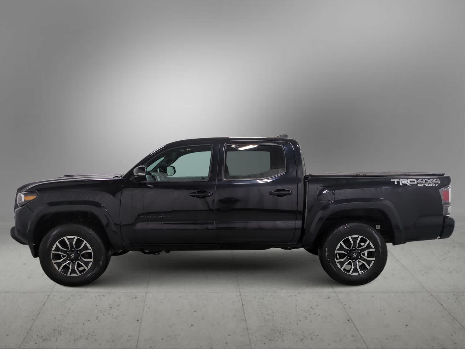 Thumbnail: 2022 Toyota Tacoma - 5