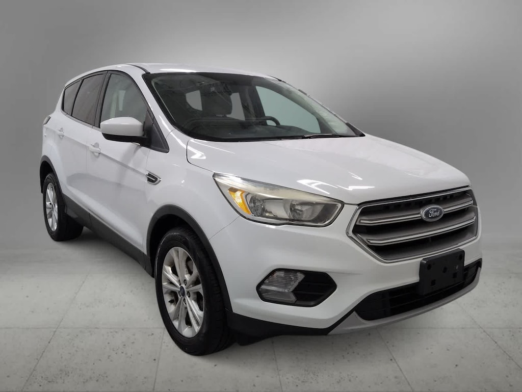 Used 2017 Ford Escape SE SUV