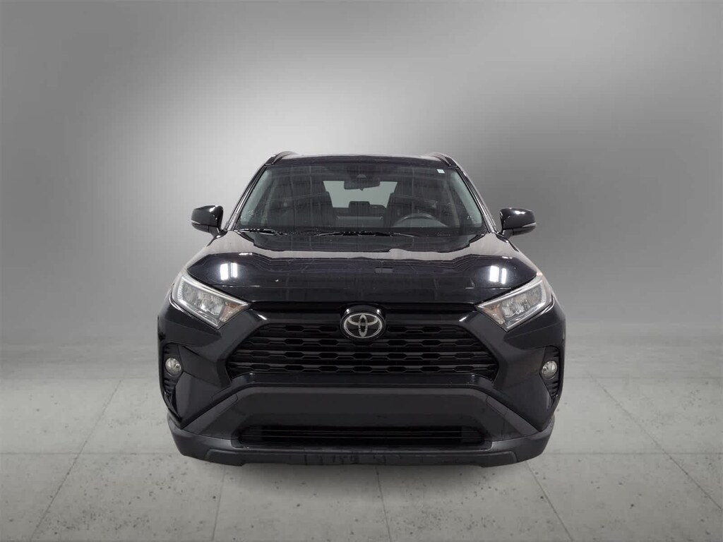 Used 2019 Toyota RAV4 XLE SUV