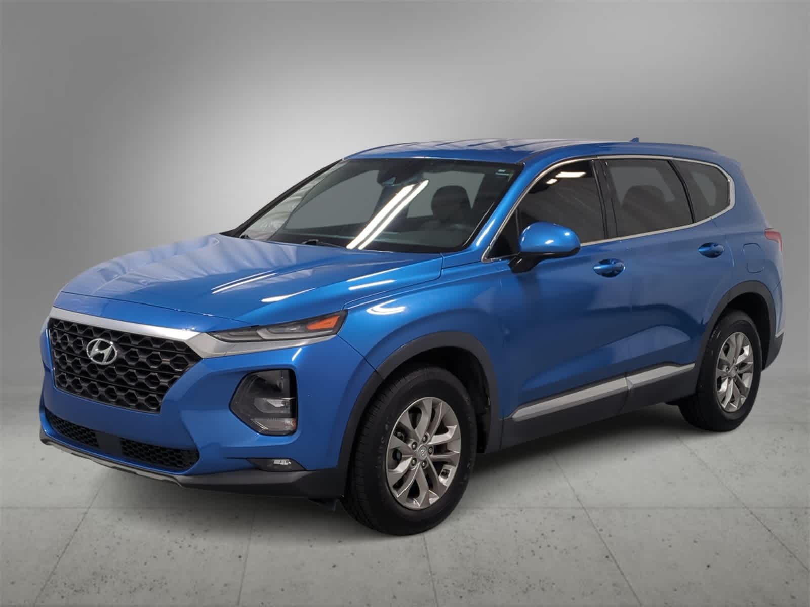 Thumbnail: 2019 Hyundai Santa Fe - 4
