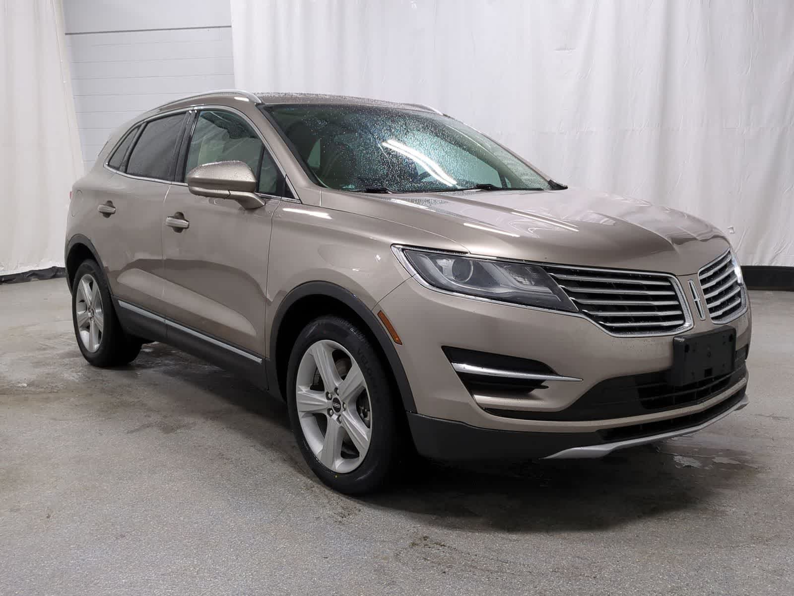 Thumbnail: 2018 Lincoln MKC - 16
