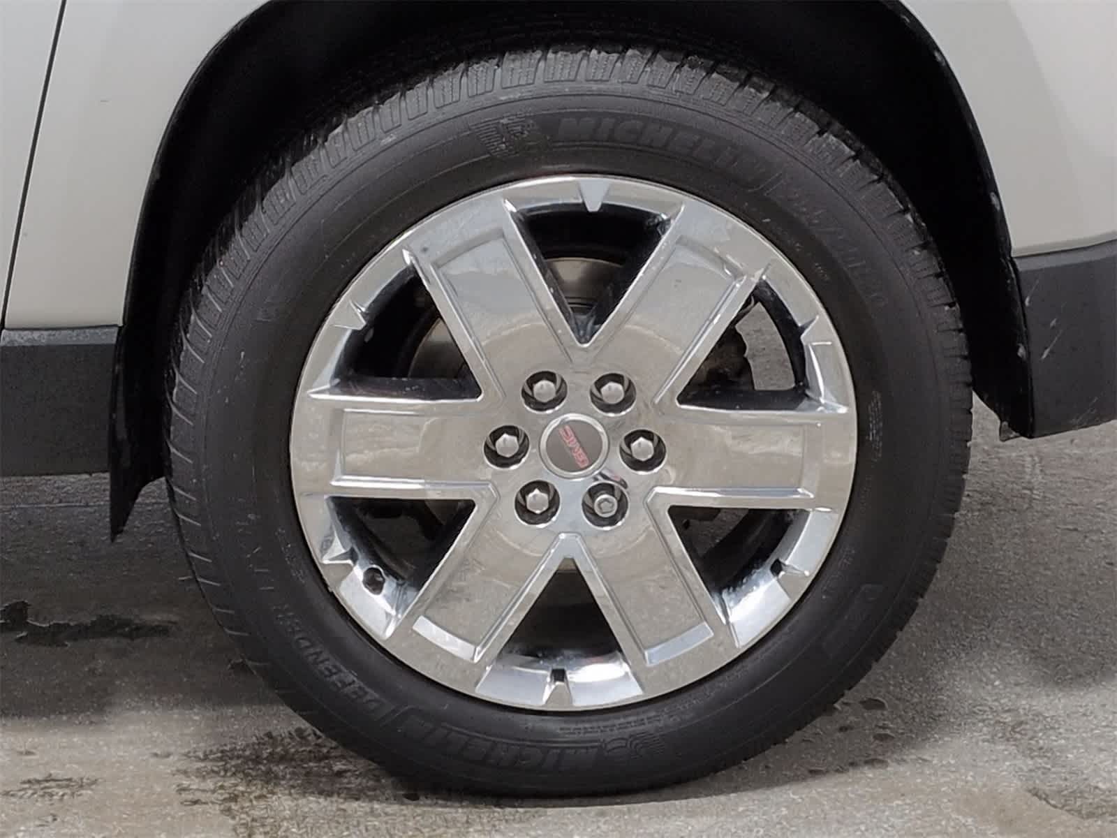 Thumbnail: 2017 GMC Acadia - 14