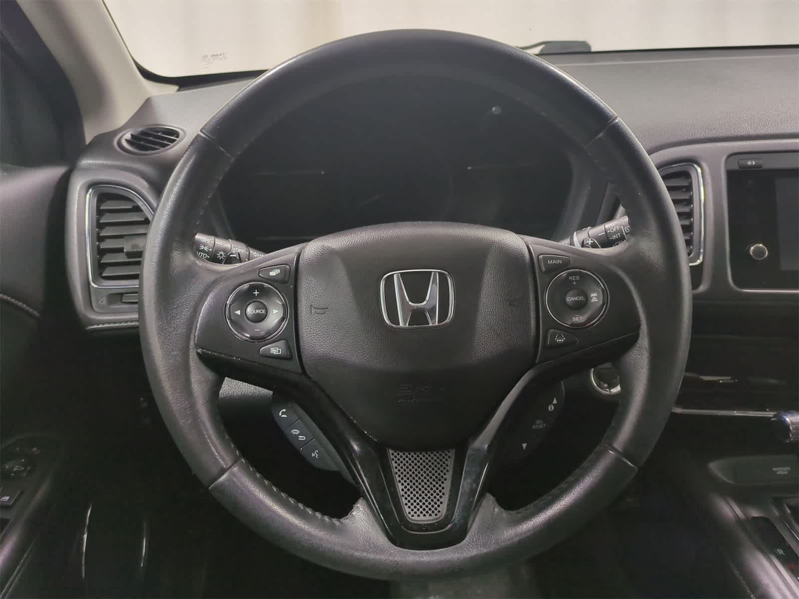 Thumbnail: 2019 Honda HR-V - 25