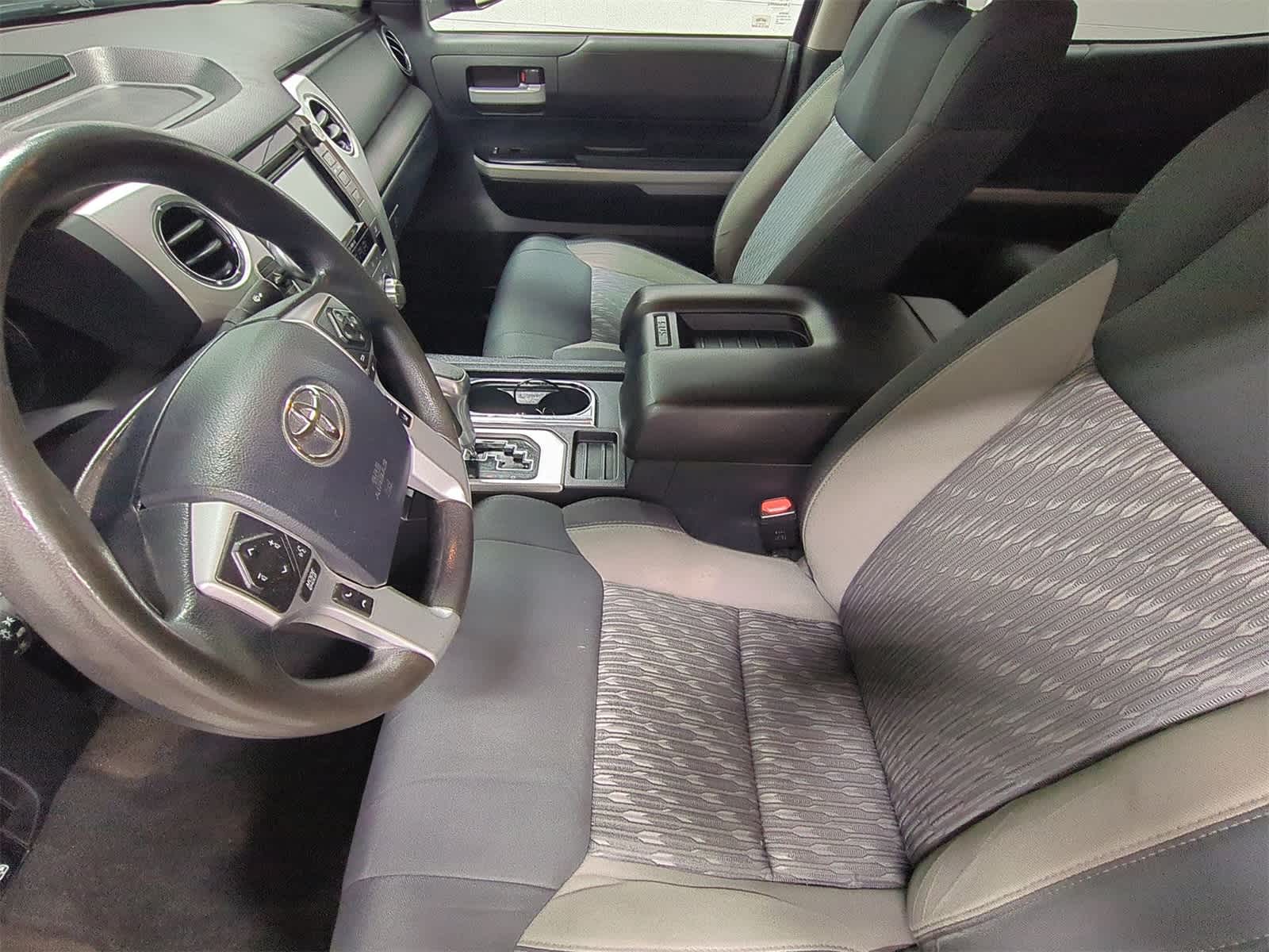 Thumbnail: 2019 Toyota Tundra - 17