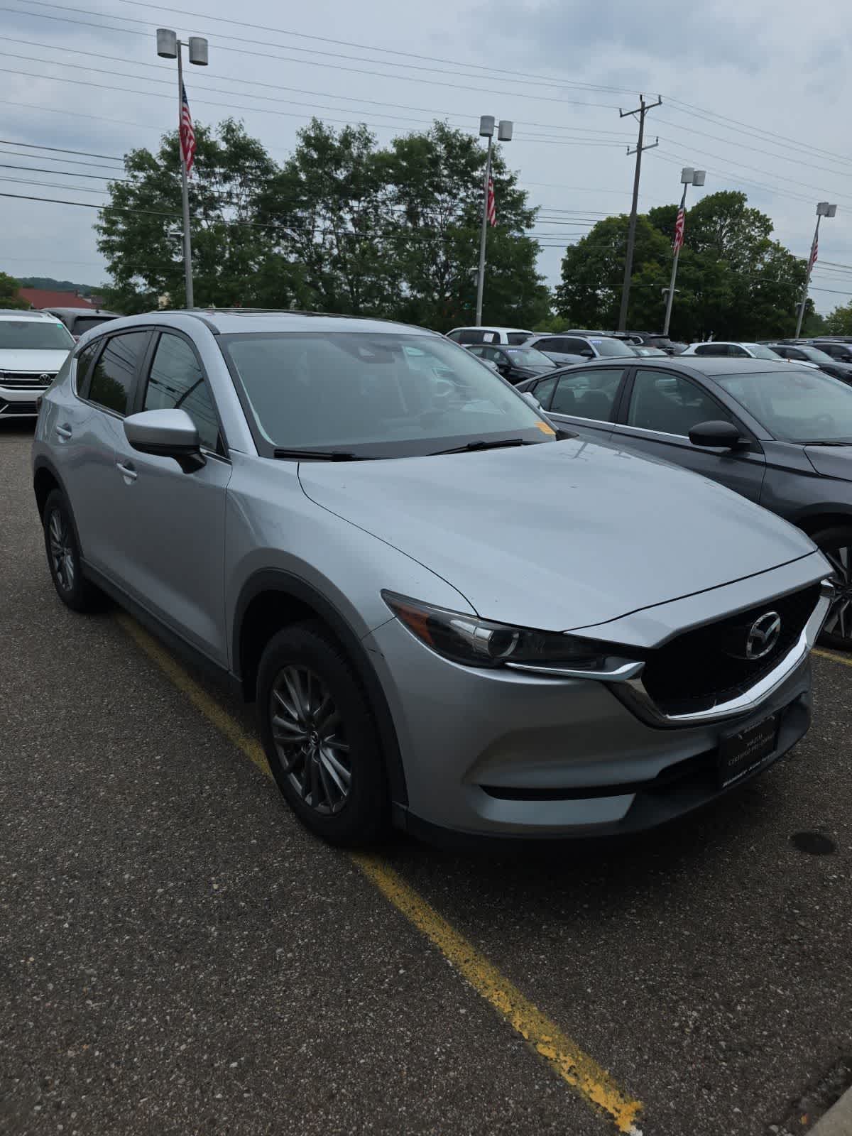 2017 Mazda CX-5 Touring AWD photo