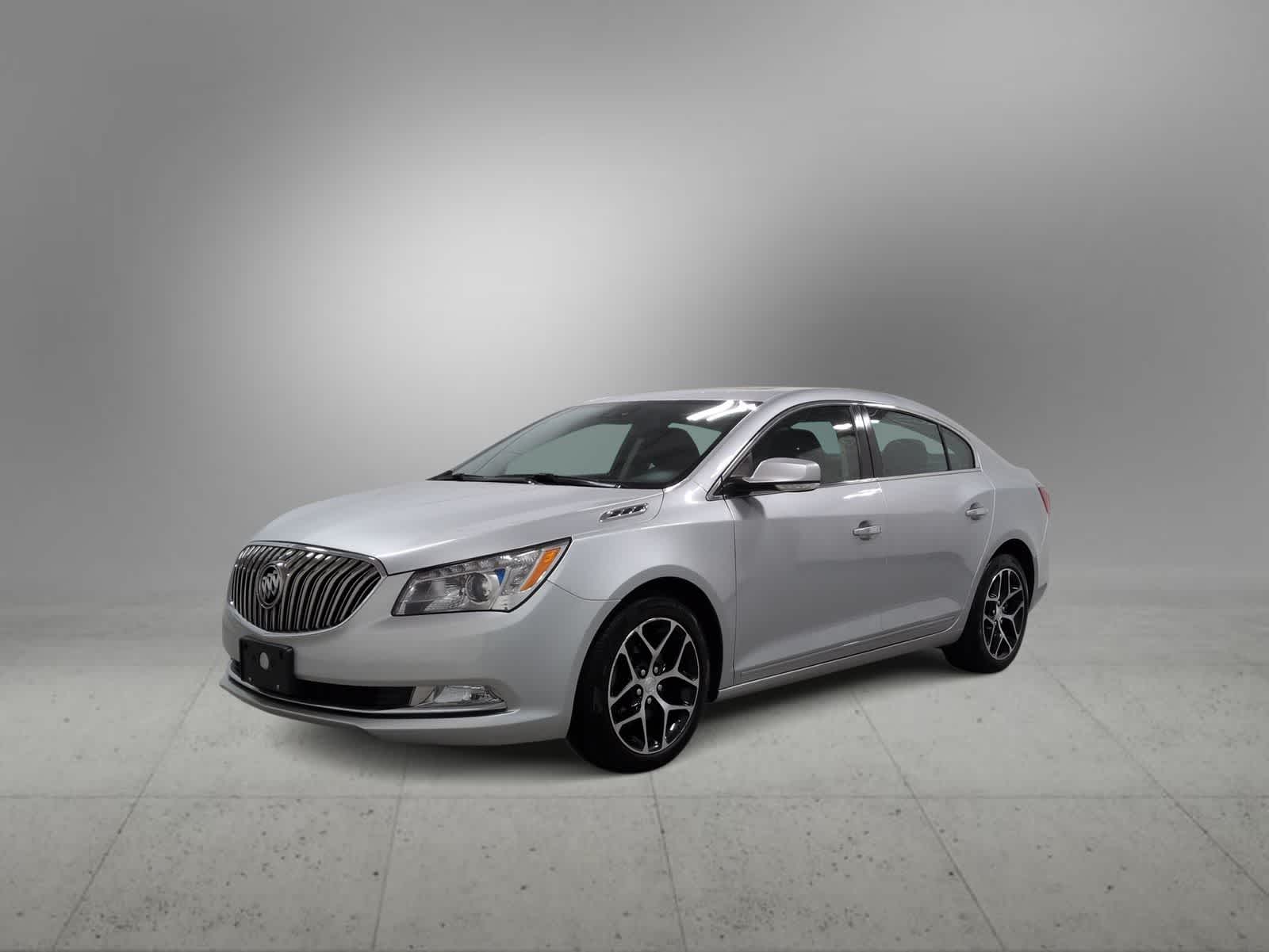 Thumbnail: 2016 Buick LaCrosse - 4