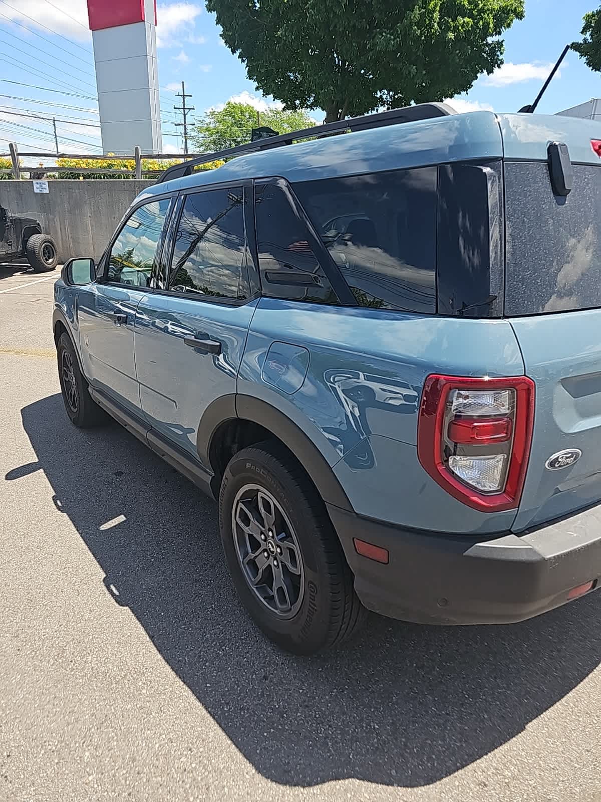 Thumbnail: 2021 Ford Bronco Sport - 4