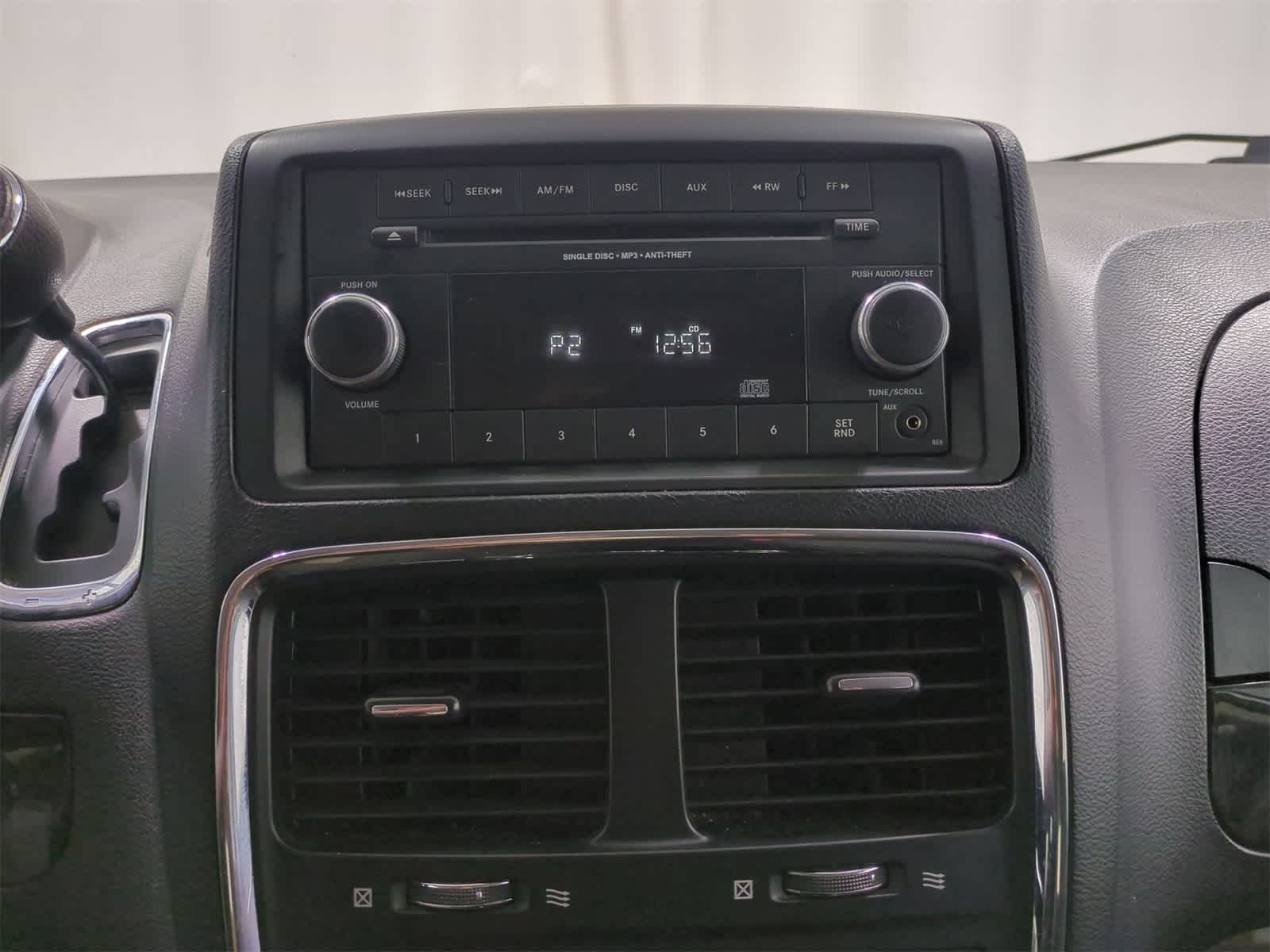 Thumbnail: 2013 Dodge Grand Caravan - 27