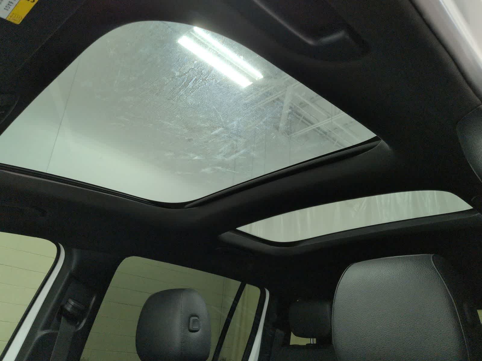 Thumbnail: 2022 Mercedes-Benz GLB - 20