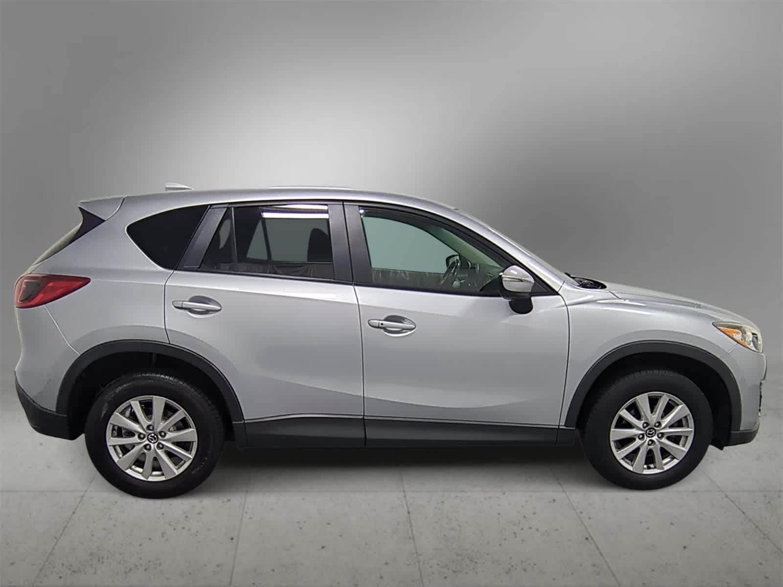 Thumbnail: 2016 Mazda CX-5 - 9