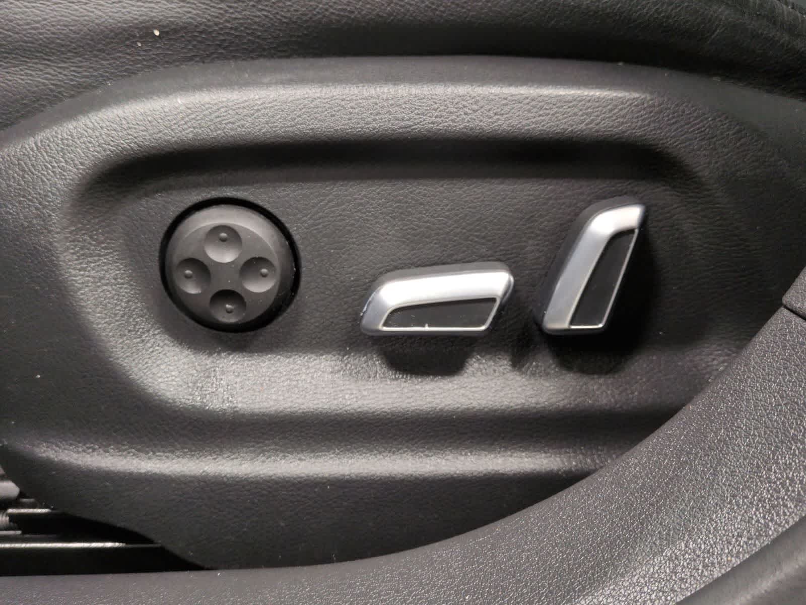 Thumbnail: 2016 Audi Q3 - 4