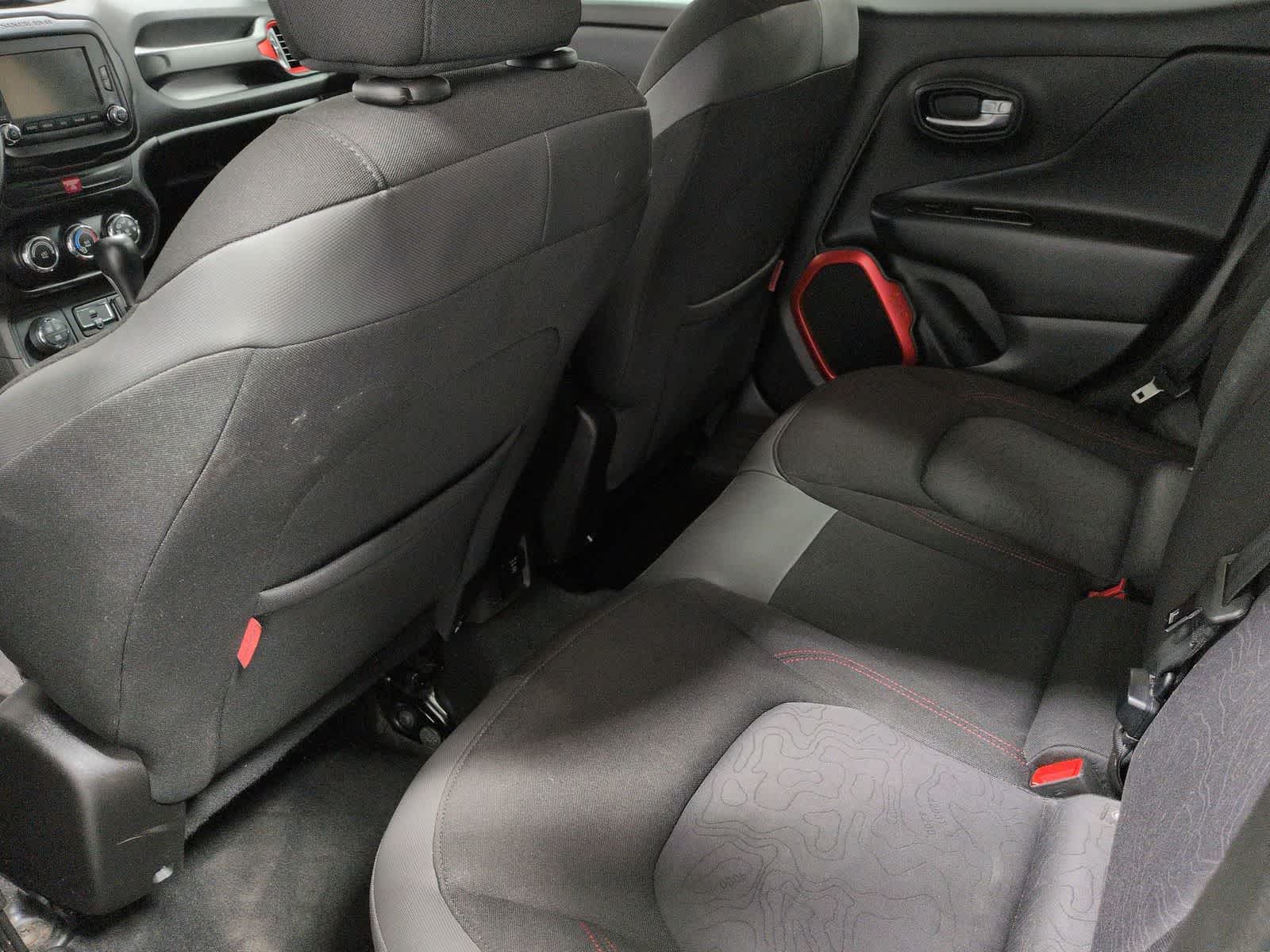 Thumbnail: 2017 Jeep Renegade - 18