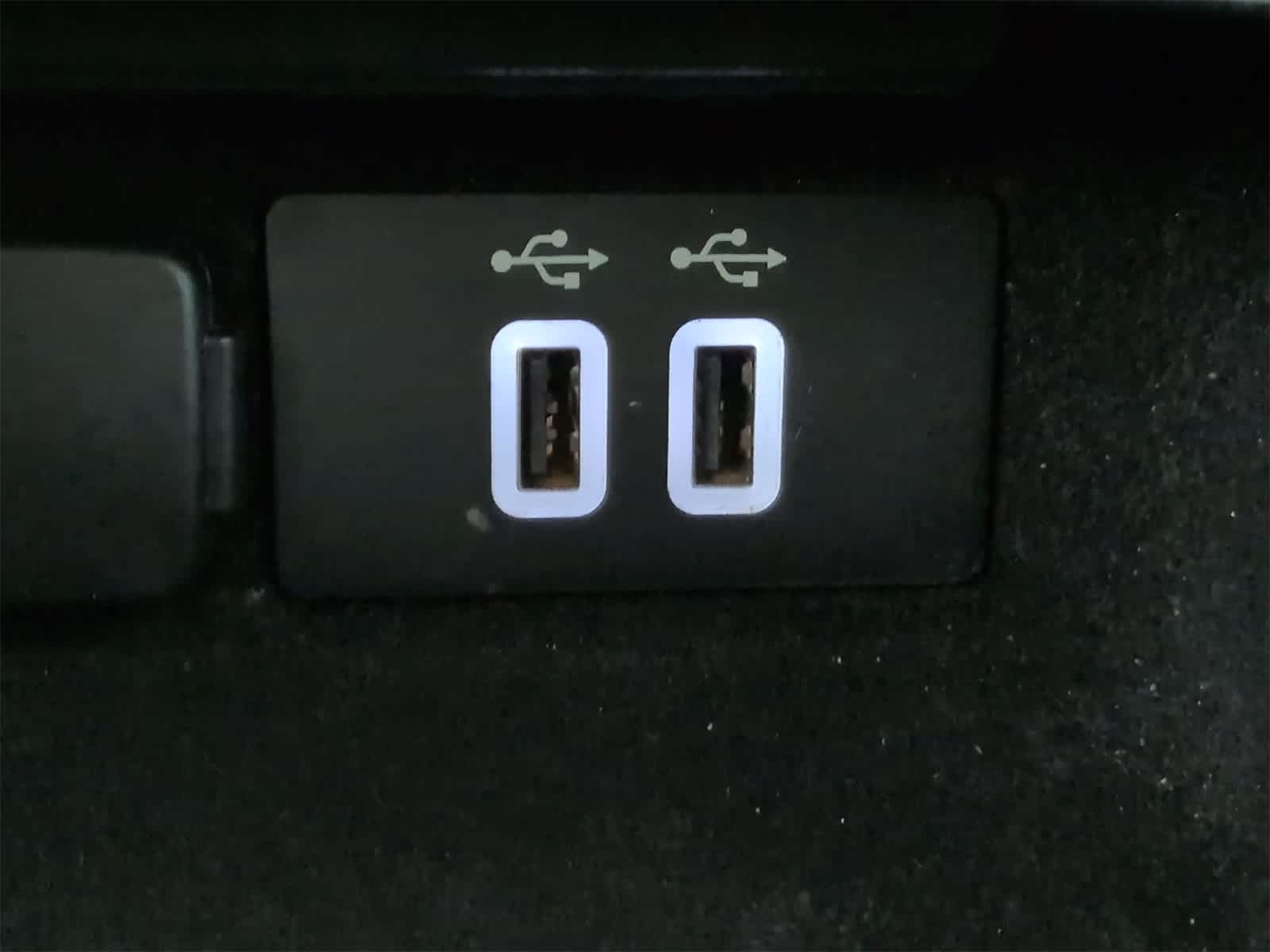 Thumbnail: 2017 Lincoln MKC - 30