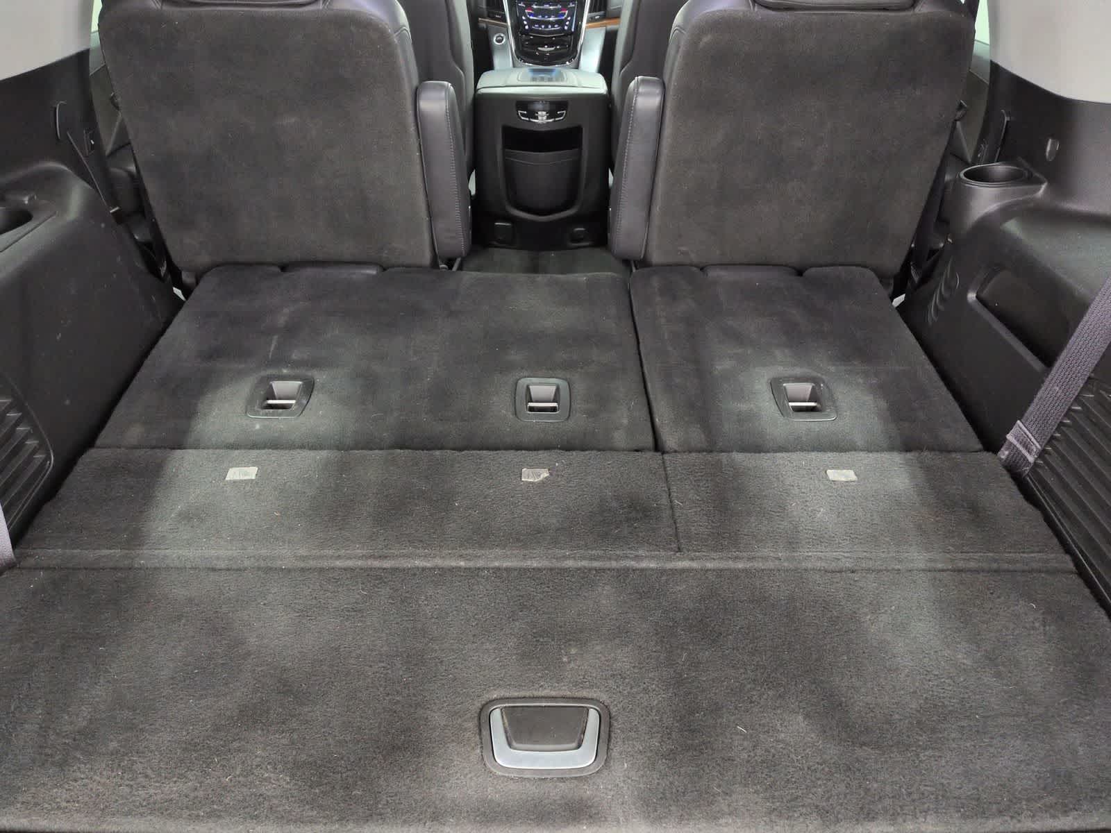 Thumbnail: 2017 Cadillac Escalade - 36