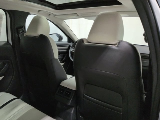 Thumbnail: 2026 Mazda CX-50 - 19