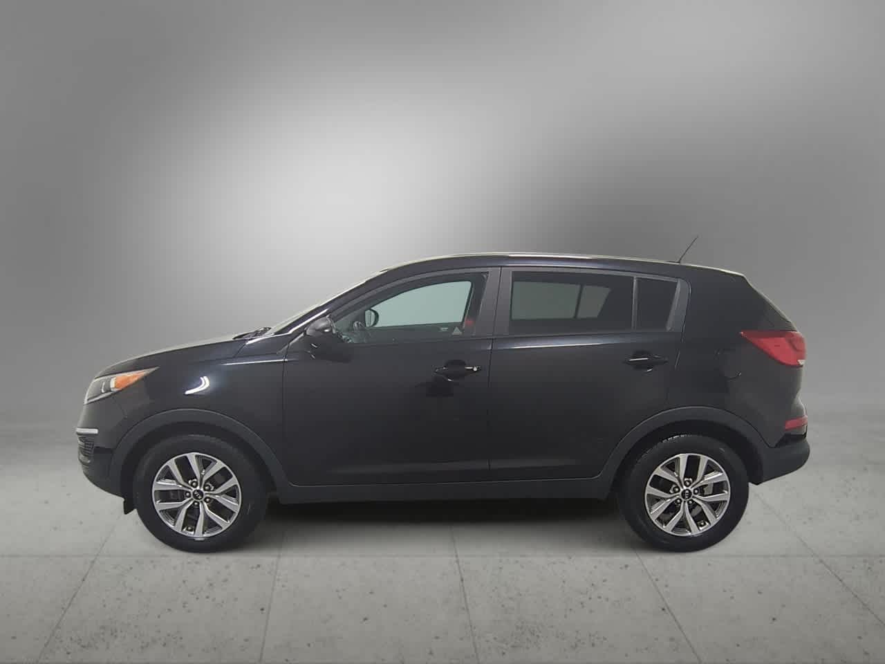 Thumbnail: 2015 Kia Sportage - 5