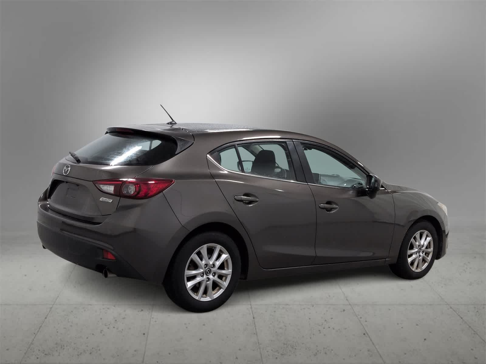 Thumbnail: 2016 Mazda Mazda3 - 8